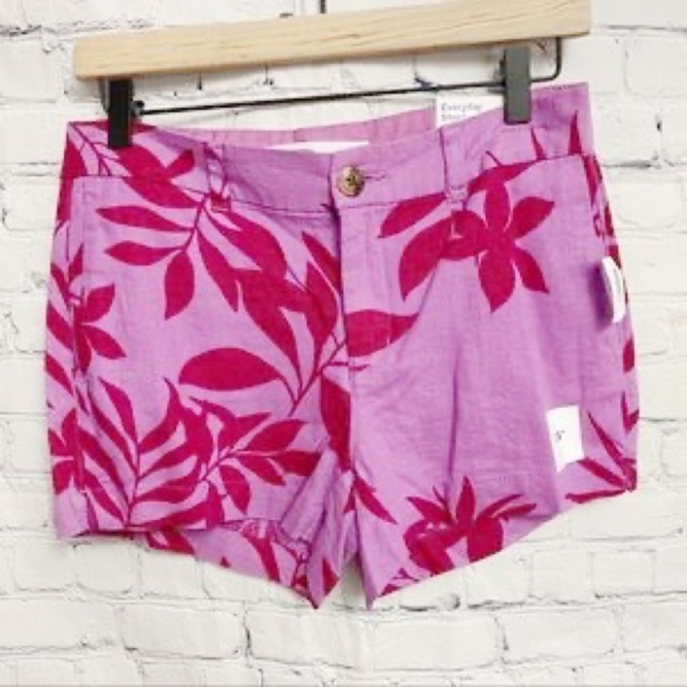 NWT Old Navy Pink & Purple Floral Everyday Short